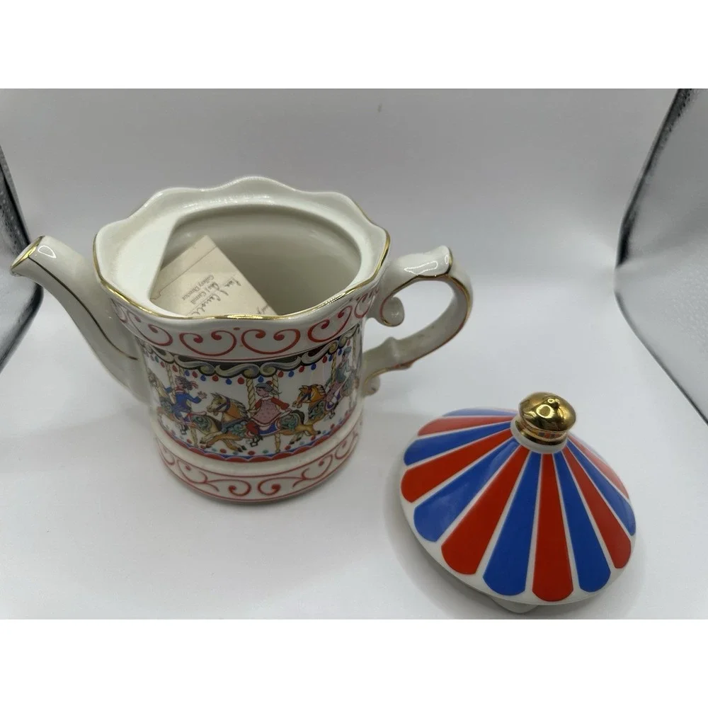 Sadler England Porcelain Carousel 2 Cup Teapot Tivoli Edwardian Entertainments